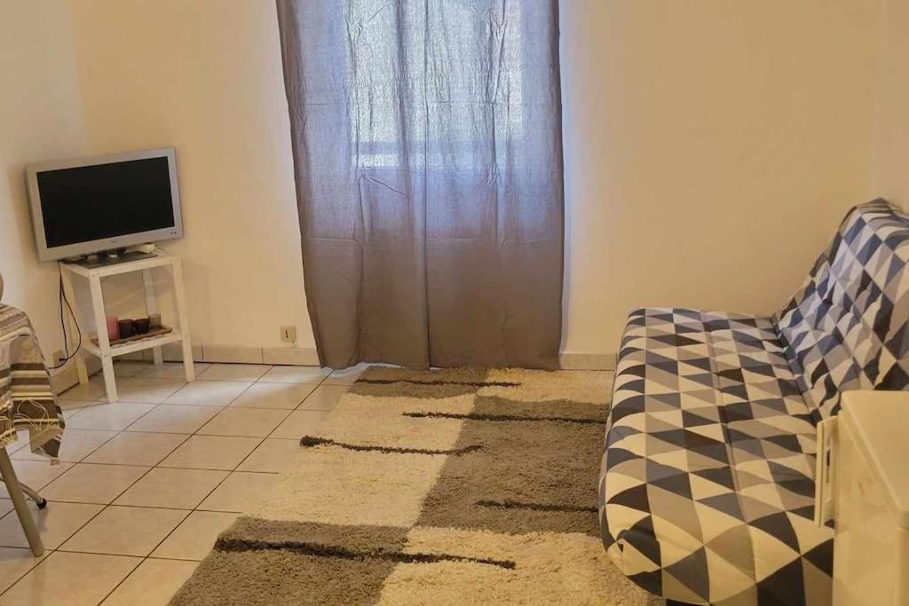 Joli Studio Saint-Marcellin  Luaran gambar