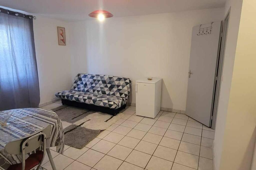 Joli Studio Saint-Marcellin  Luaran gambar